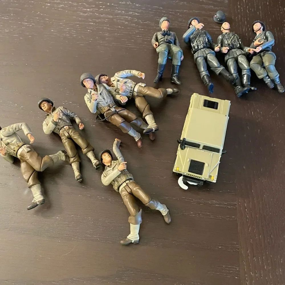 21st Century Ultimate Toy Soldiers Lot German Soldiers lot of 9